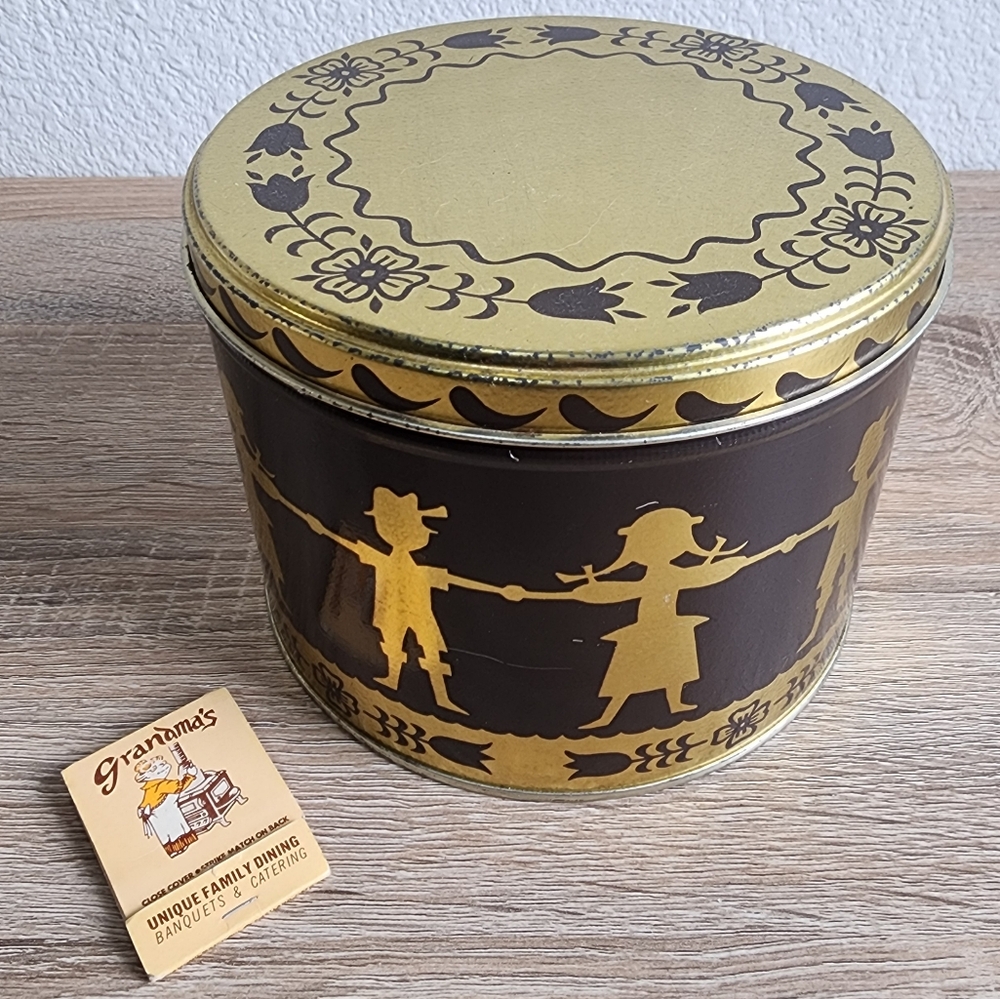 VINTAGE 70s SWISS MISS Brown Gold Girl Boy Floral Flower Circle Tin and Lid